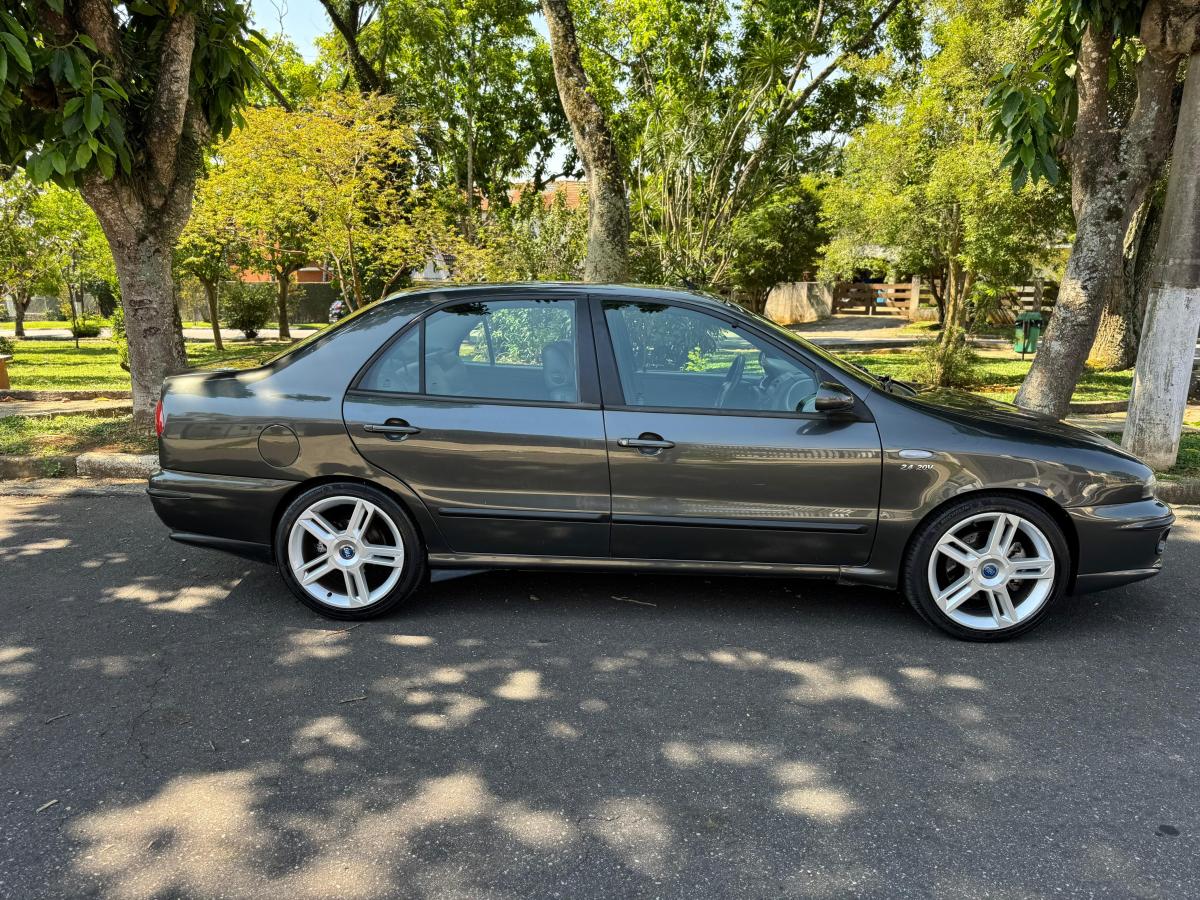 Marea - Foto #19 do anúncio à venda de Carro clássico