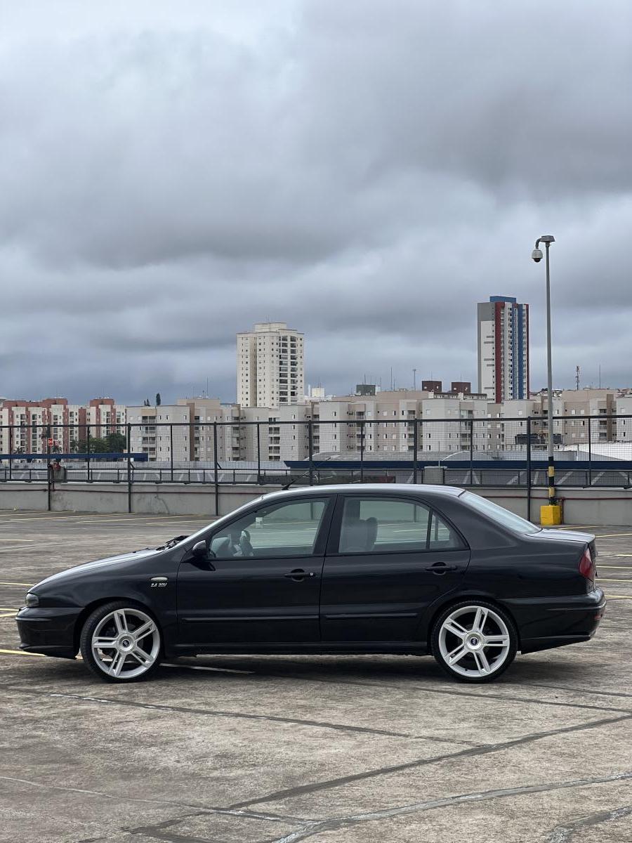 Marea - Foto #4 do anúncio à venda de Carro clássico