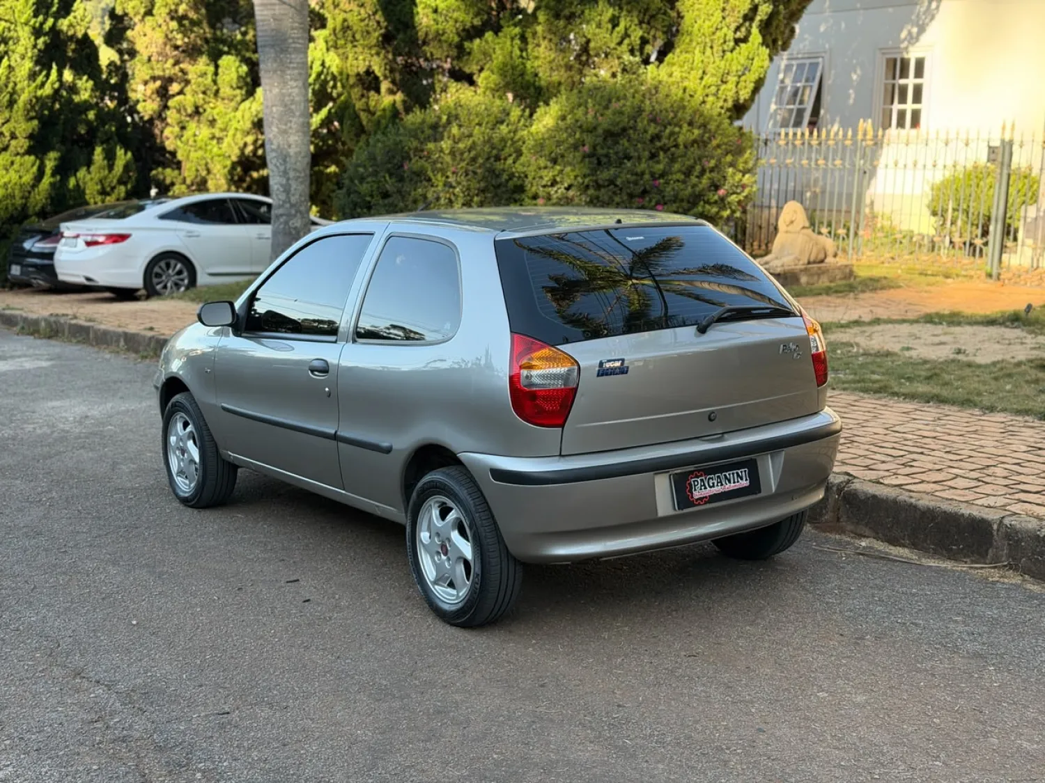 Palio - Foto #2 do anúncio à venda de Carro clássico