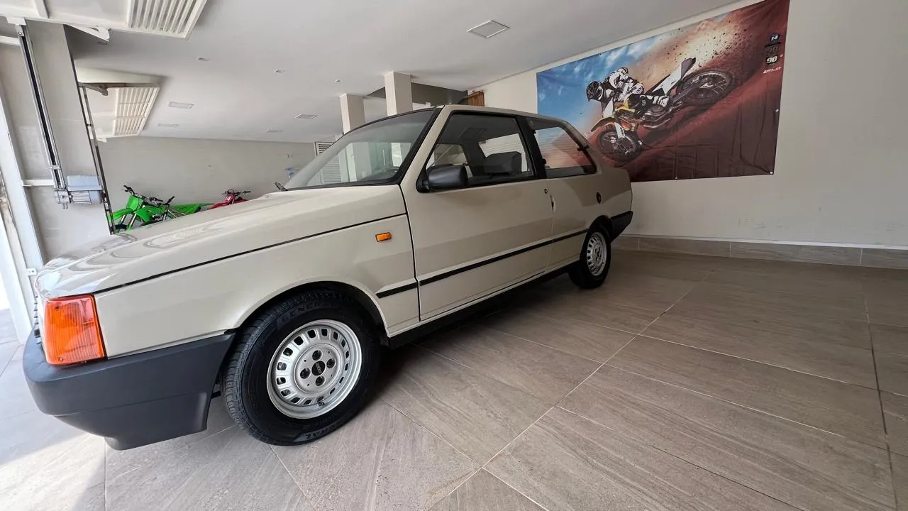 Prêmio - Foto #4 do anúncio à venda de Carro clássico