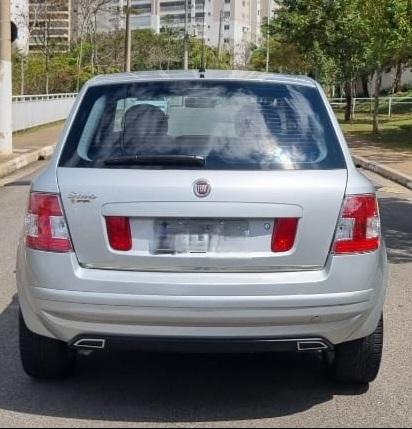 Stilo - Foto #5 do anúncio à venda de Carro clássico