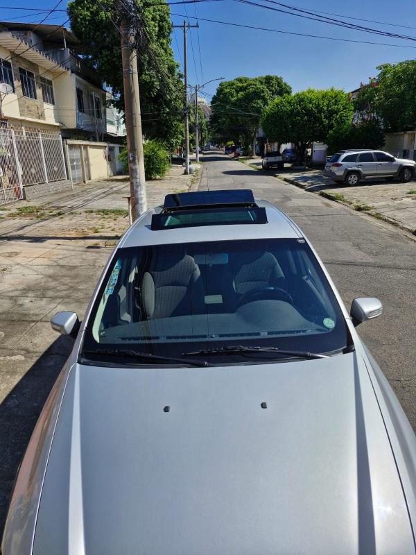 Stilo - Foto #7 do anúncio à venda de Carro clássico