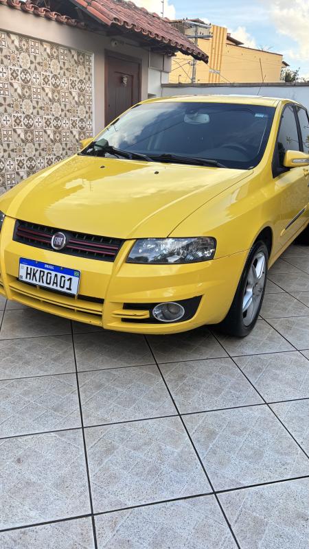 Stilo - Foto #5 do anúncio à venda de Carro clássico