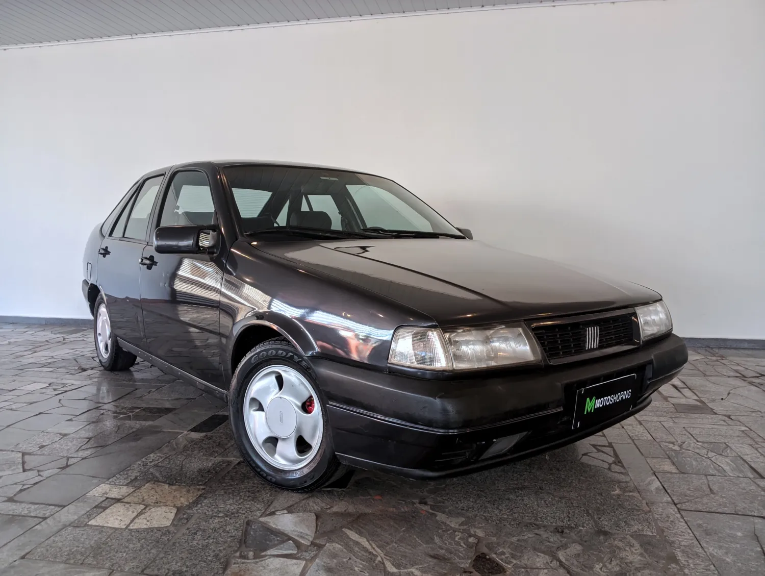 Tempra - Foto #2 do anúncio à venda de Carro clássico