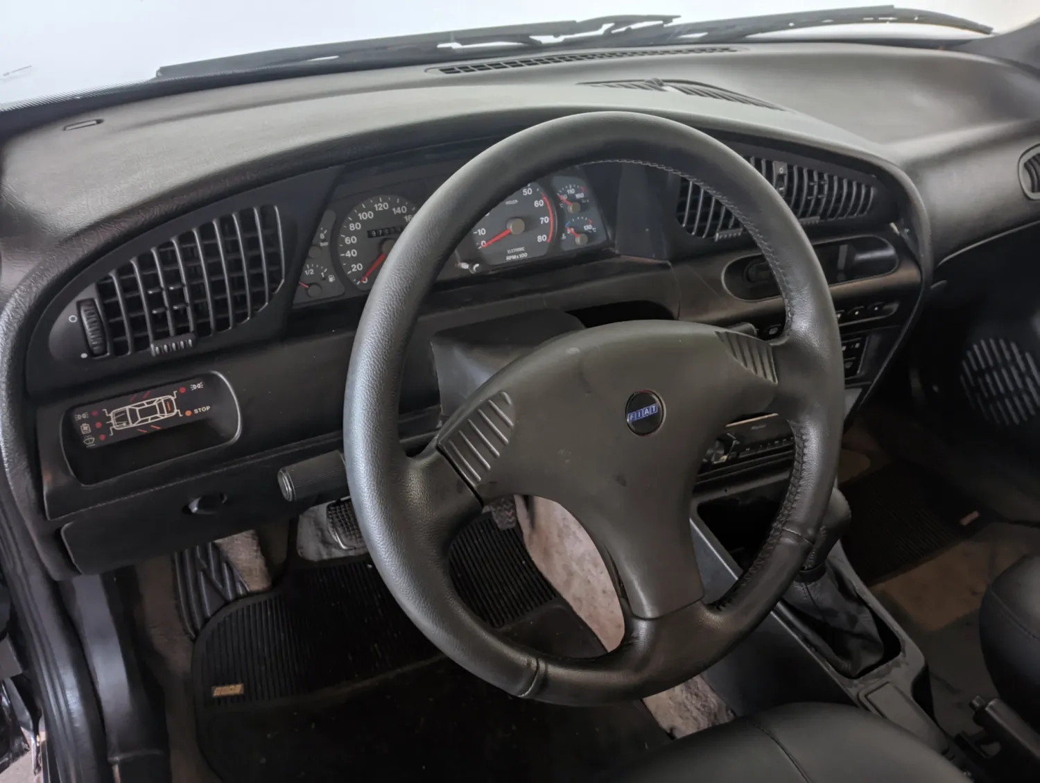Tempra - Foto #11 do anúncio à venda de Carro clássico