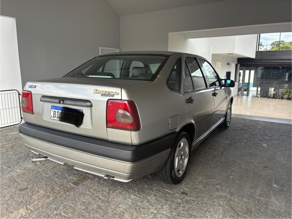 Tempra - Foto #15 do anúncio à venda de Carro clássico