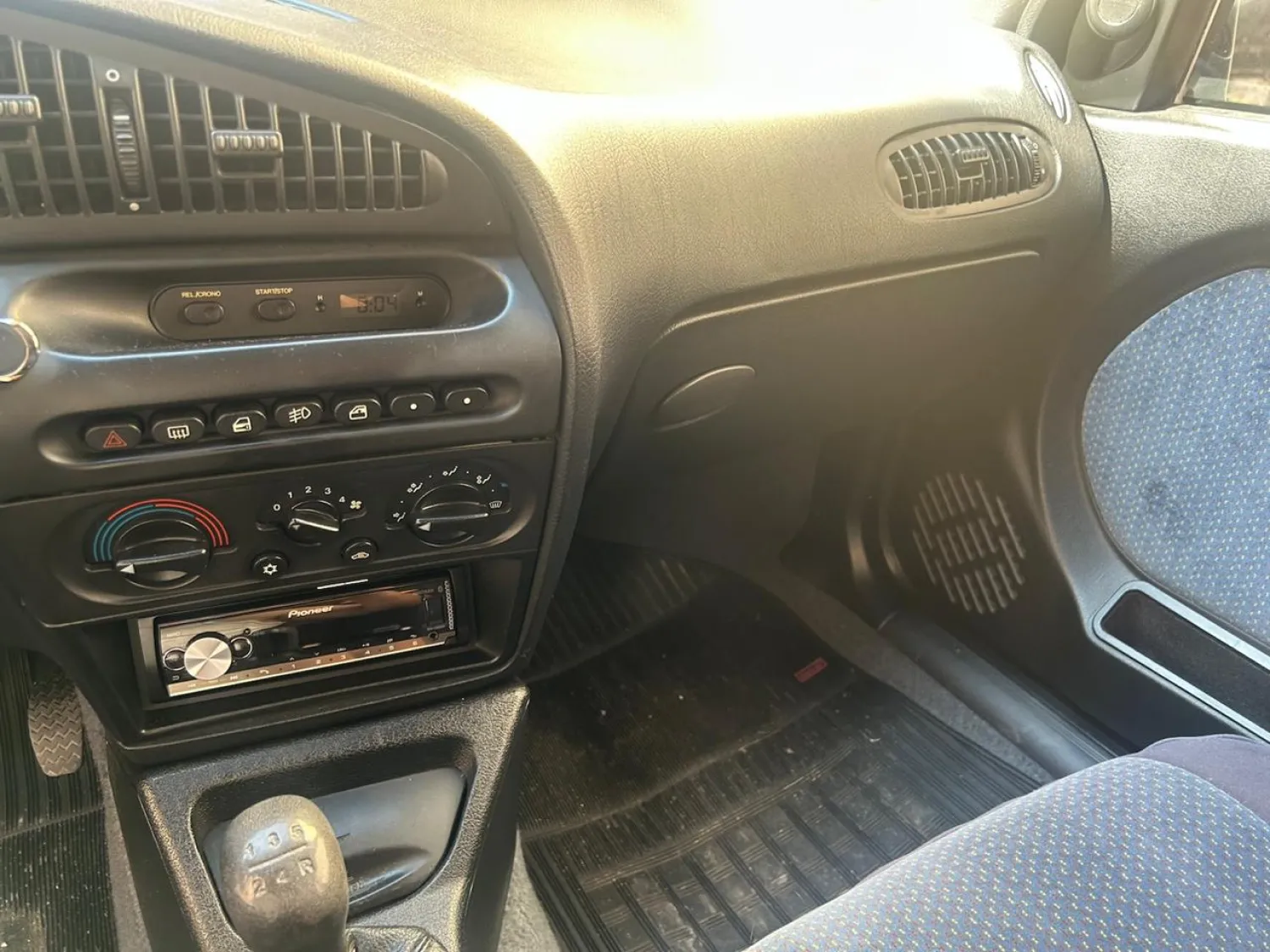 Tempra - Foto #12 do anúncio à venda de Carro clássico