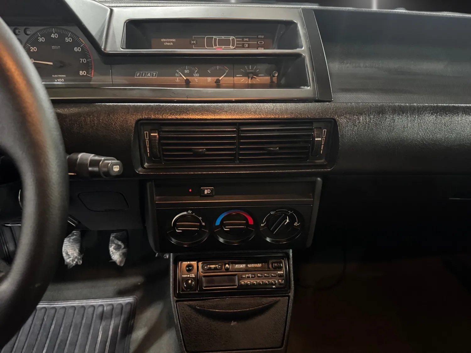Tipo - Foto #15 do anúncio à venda de Carro clássico