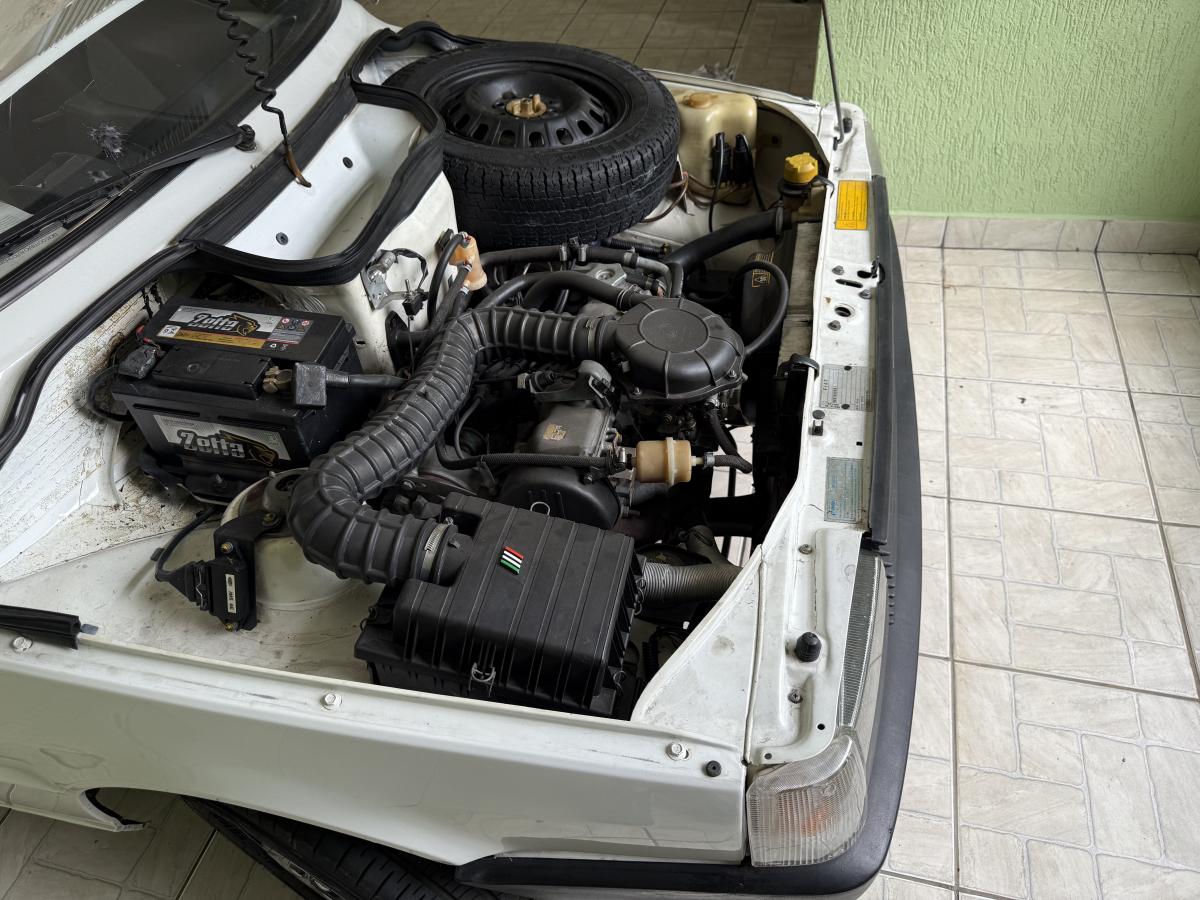 Uno - Foto #13 do anúncio à venda de Carro clássico