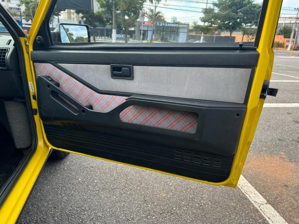 Uno - Foto #17 do anúncio à venda de Carro clássico