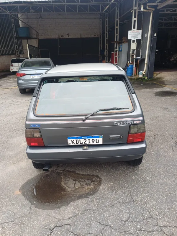 Uno - Foto #3 do anúncio à venda de Carro clássico