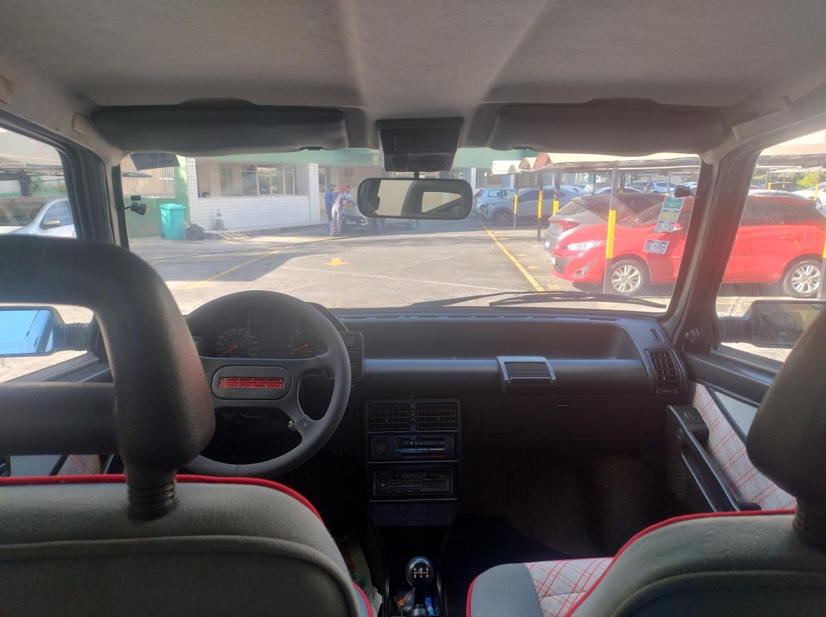 Uno - Foto #4 do anúncio à venda de Carro clássico