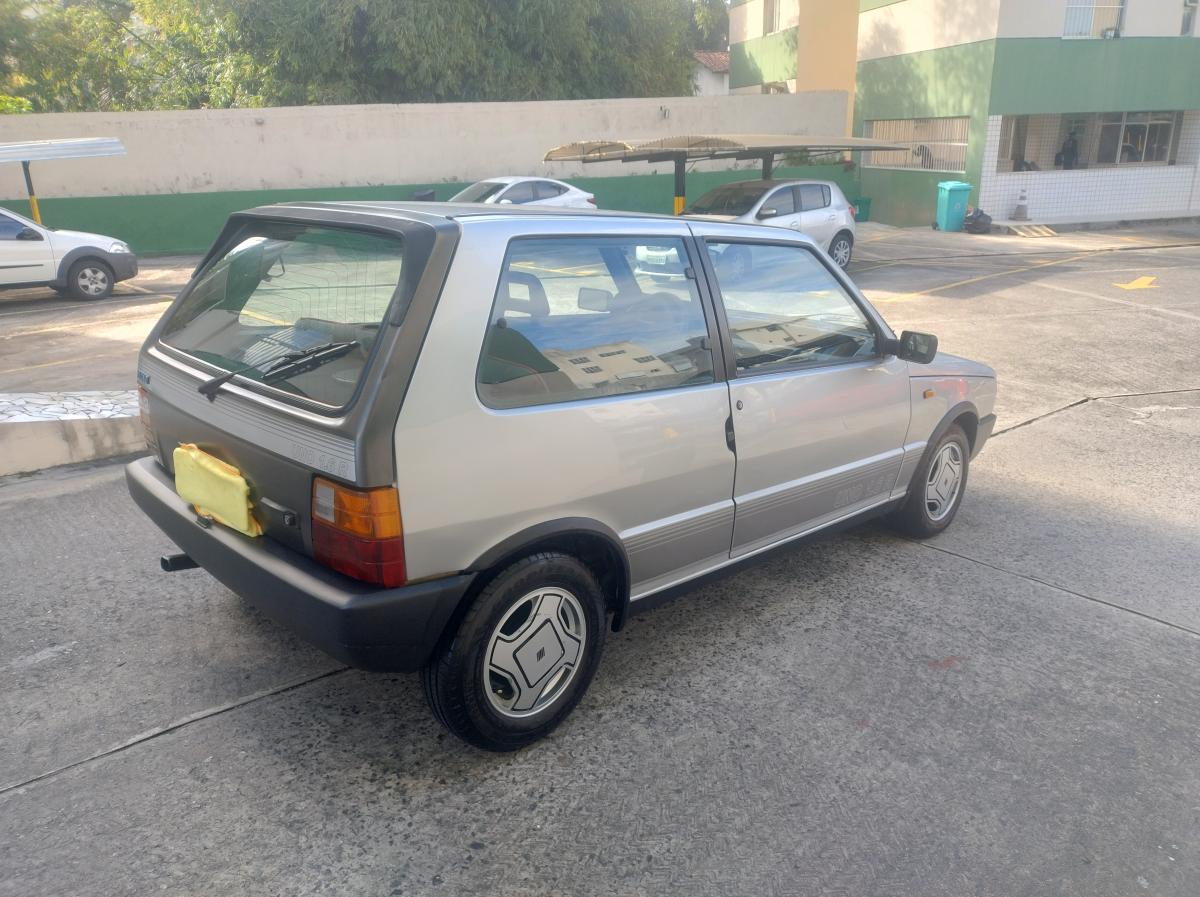 Uno - Foto #7 do anúncio à venda de Carro clássico