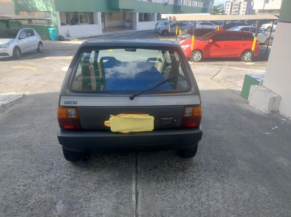 Uno - Foto #10 do anúncio à venda de Carro clássico