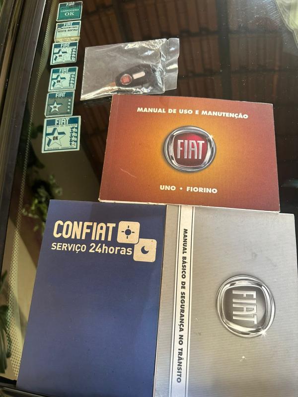Uno - Foto #20 do anúncio à venda de Carro clássico