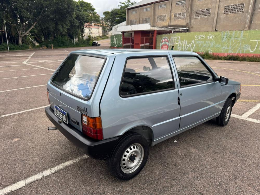 Uno - Foto #9 do anúncio à venda de Carro clássico