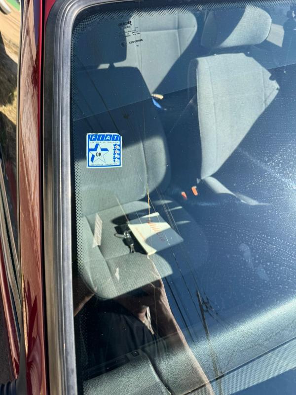 Uno - Foto #6 do anúncio à venda de Carro clássico