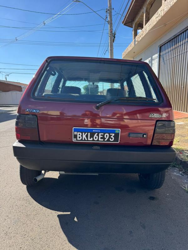 Uno - Foto #9 do anúncio à venda de Carro clássico
