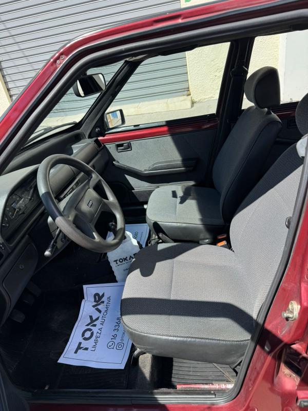 Uno - Foto #16 do anúncio à venda de Carro clássico