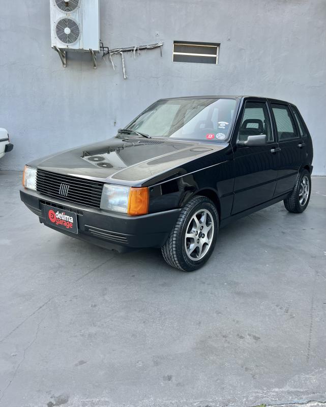 Uno - Foto #17 do anúncio à venda de Carro clássico
