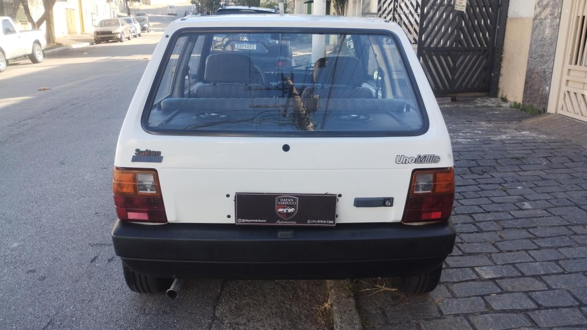 Uno - Foto #12 do anúncio à venda de Carro clássico
