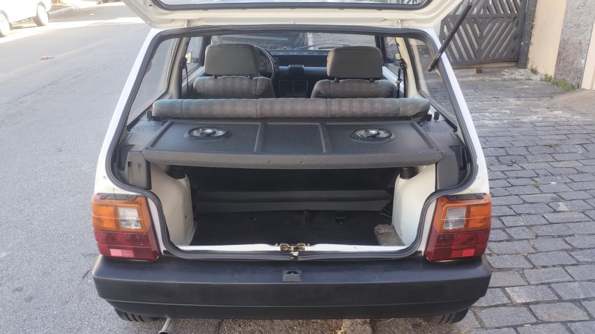 Uno - Foto #19 do anúncio à venda de Carro clássico