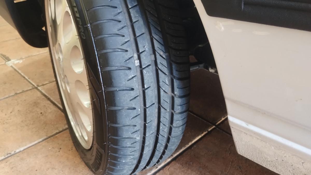 Uno - Foto #20 do anúncio à venda de Carro clássico