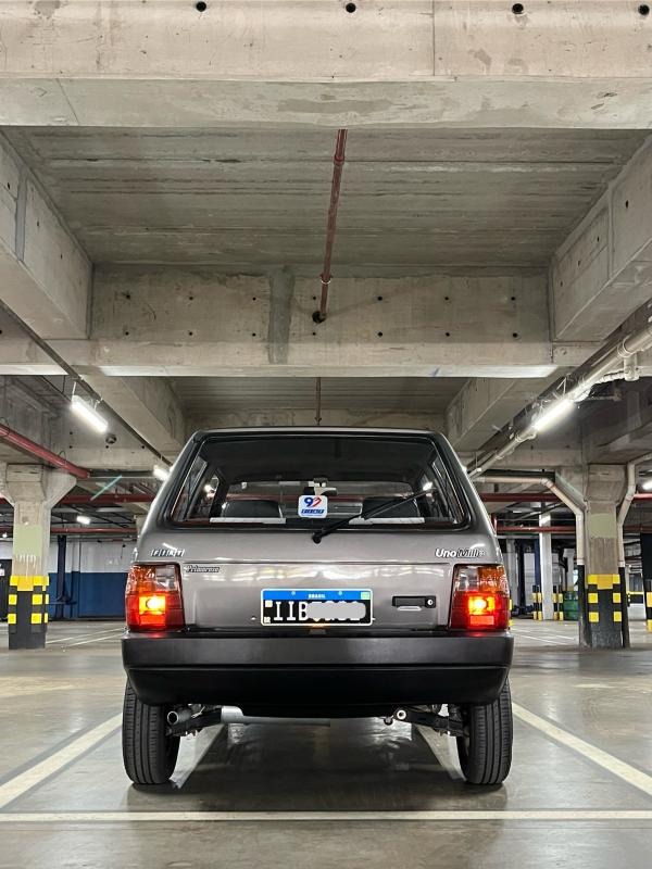 Uno - Foto #17 do anúncio à venda de Carro clássico