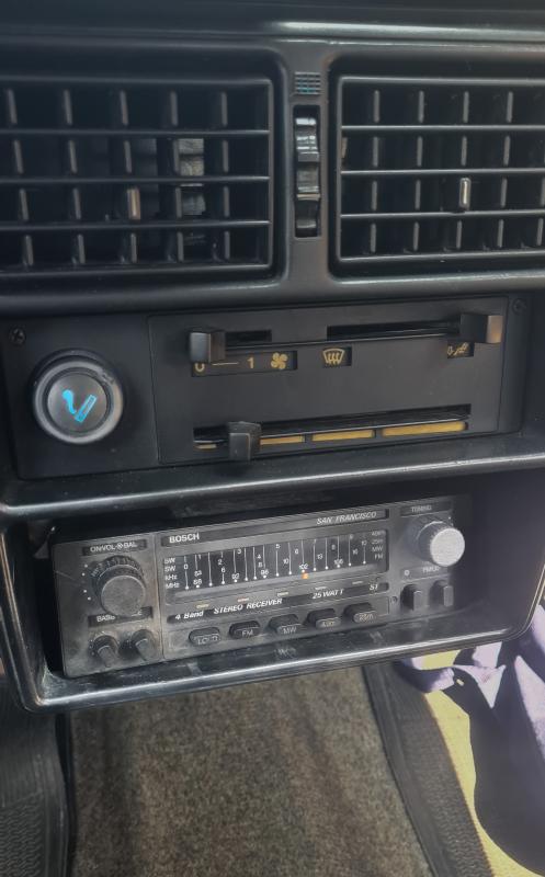 Uno - Foto #19 do anúncio à venda de Carro clássico