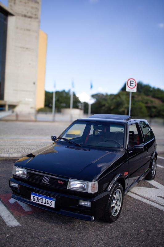 Uno - Foto #11 do anúncio à venda de Carro clássico