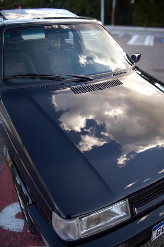 Uno - Foto #17 do anúncio à venda de Carro clássico