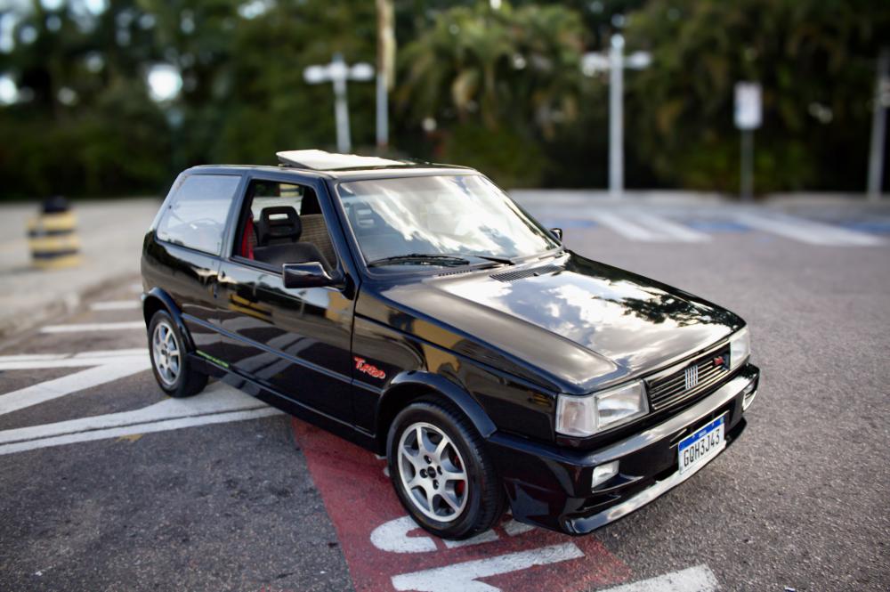 Uno - Foto #19 do anúncio à venda de Carro clássico