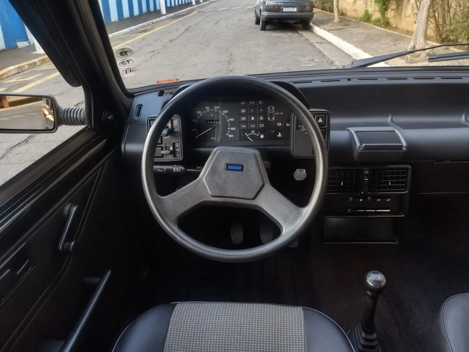 avv-fiat-uno-venda-0c2fdd0-imagem-009