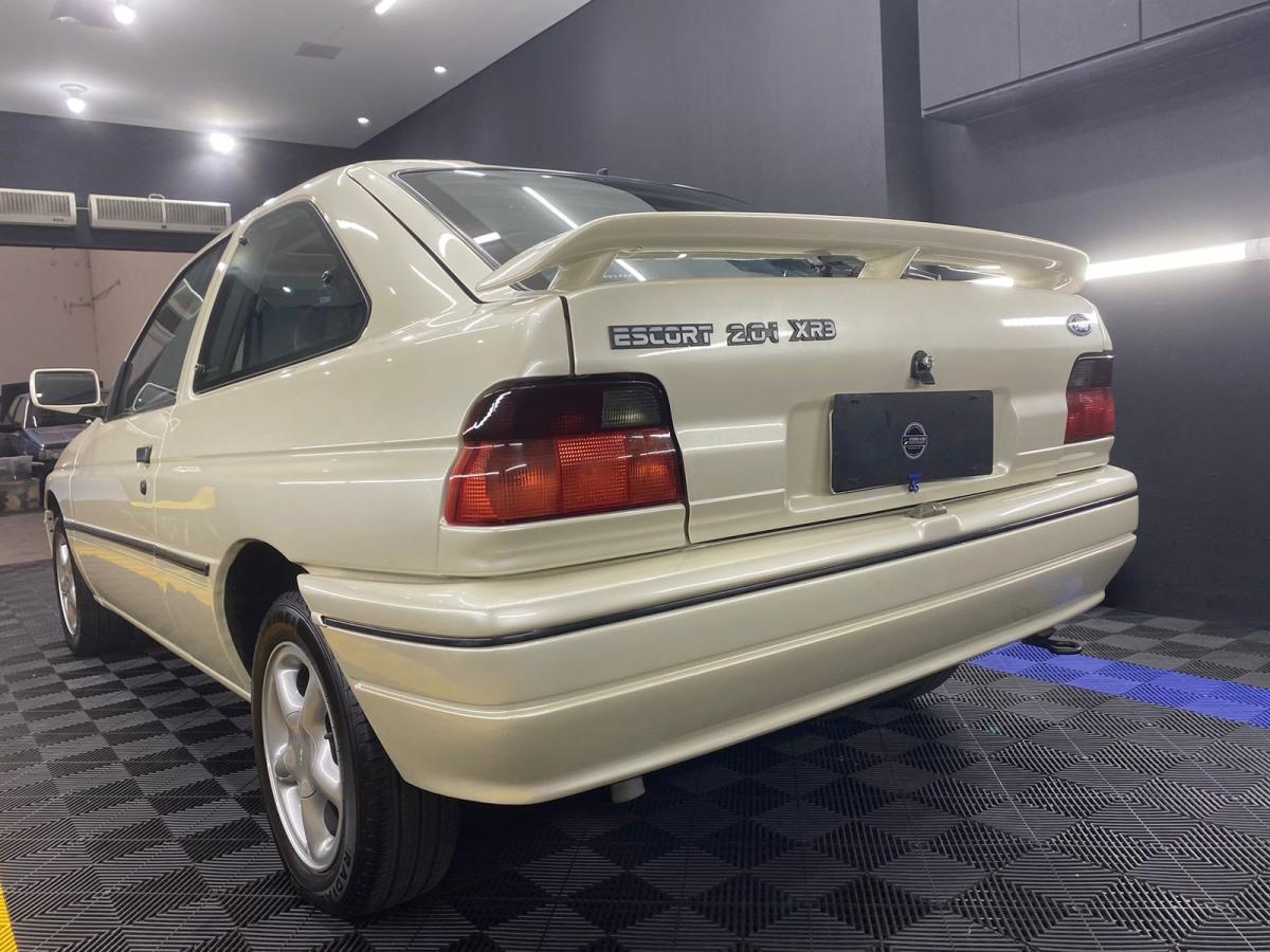 Escort - Foto #16 do anúncio à venda de Carro clássico