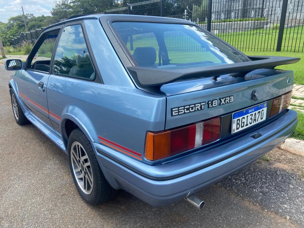 Escort - Foto #15 do anúncio à venda de Carro clássico