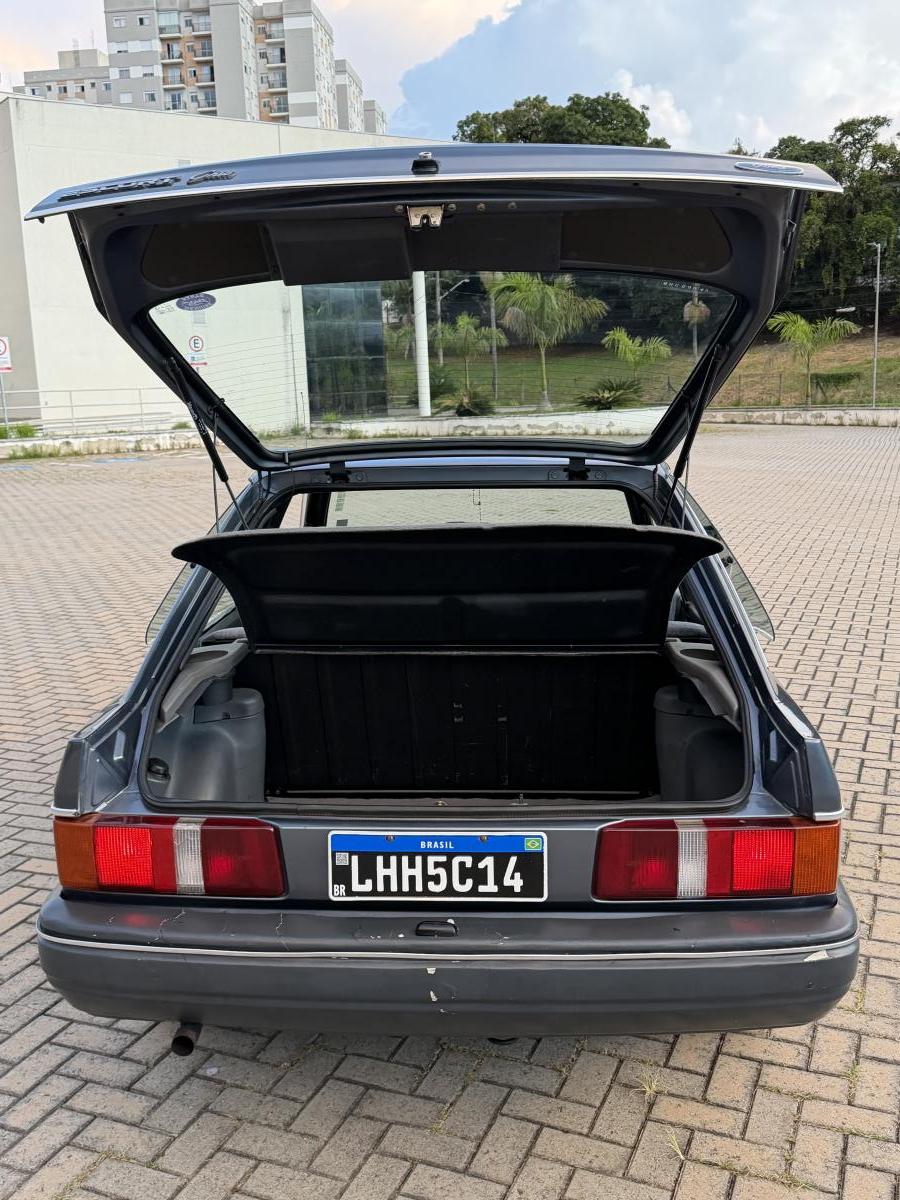 Escort - Foto #12 do anúncio à venda de Carro clássico