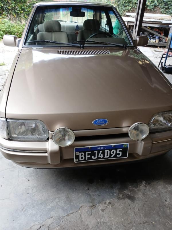Escort - Foto #2 do anúncio à venda de Carro clássico