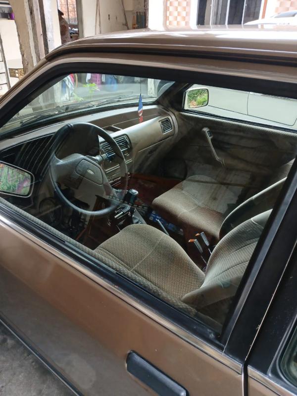Escort - Foto #6 do anúncio à venda de Carro clássico
