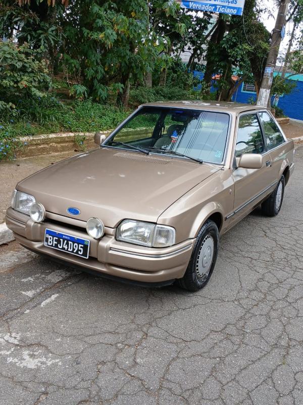 Escort - Foto #10 do anúncio à venda de Carro clássico