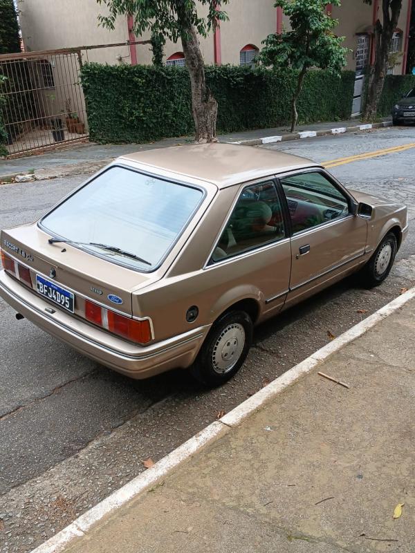 Escort - Foto #20 do anúncio à venda de Carro clássico