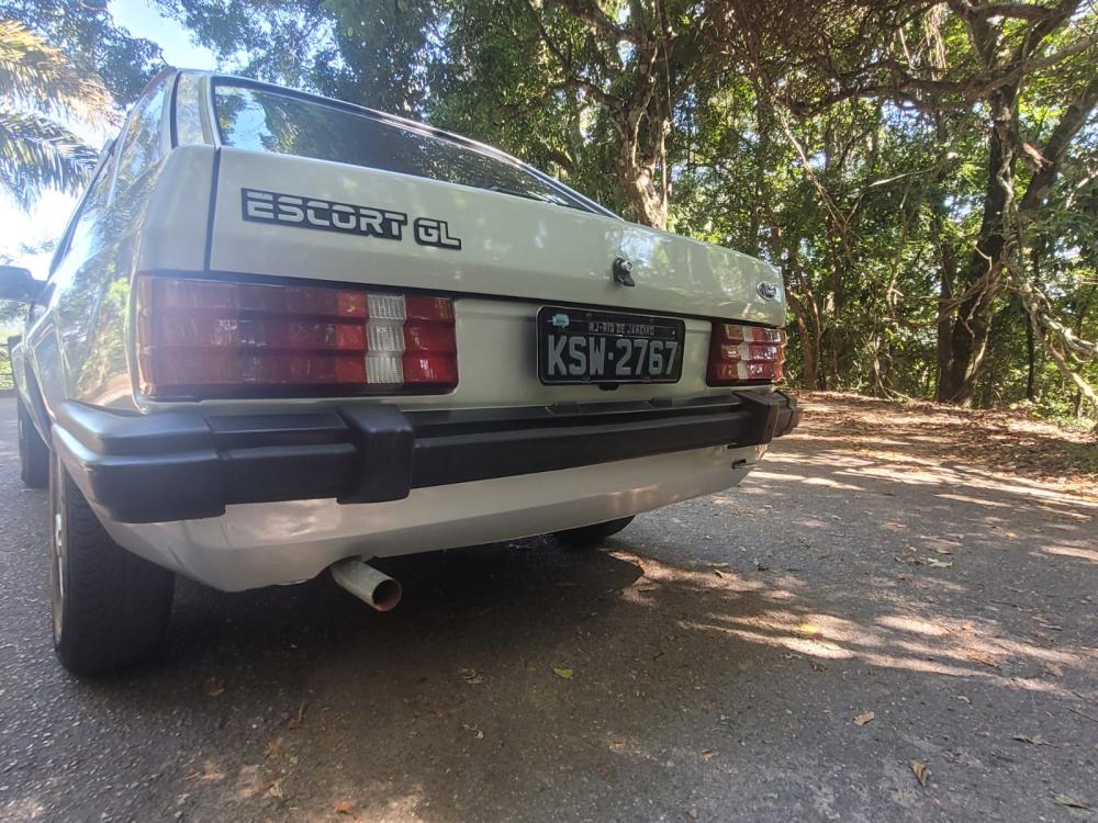 Escort - Foto #2 do anúncio à venda de Carro clássico