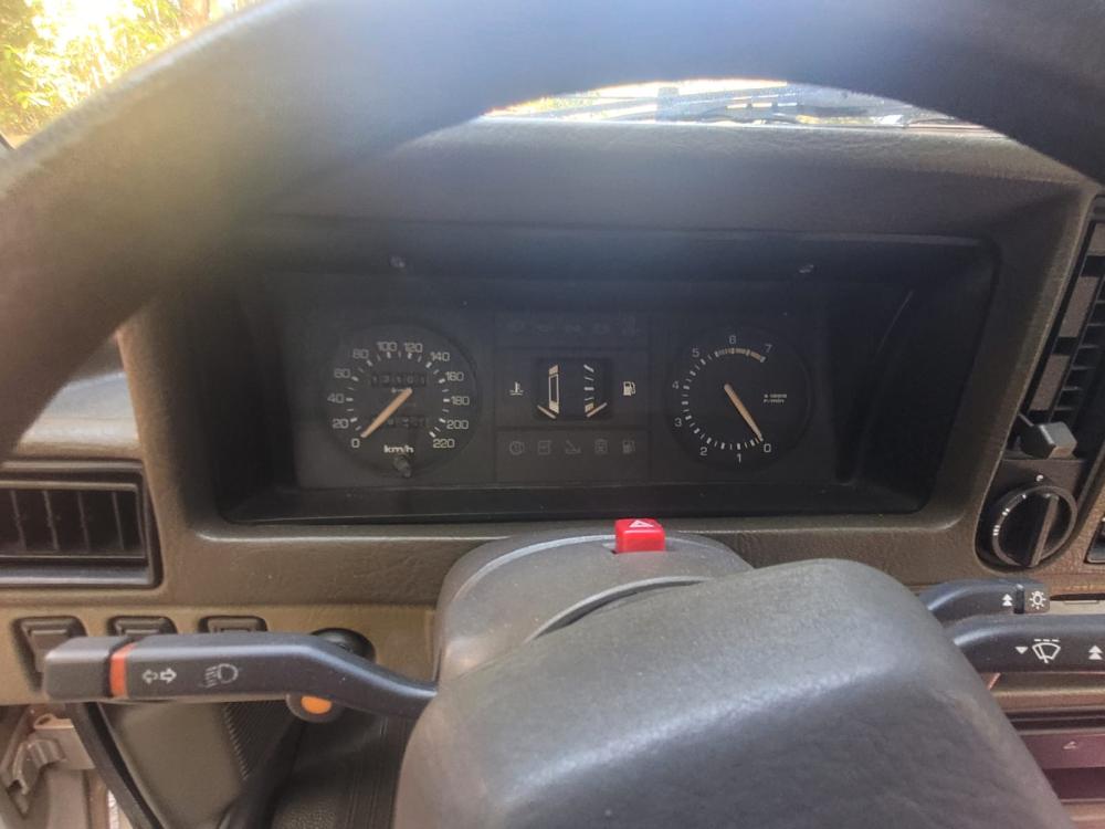 Escort - Foto #3 do anúncio à venda de Carro clássico