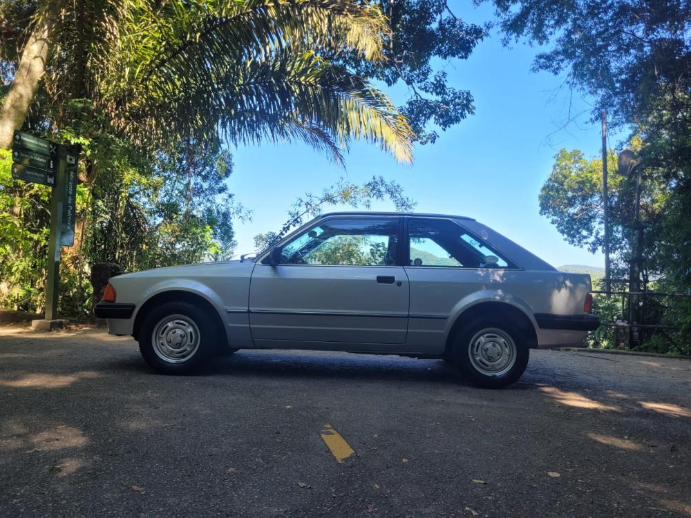 Escort - Foto #5 do anúncio à venda de Carro clássico