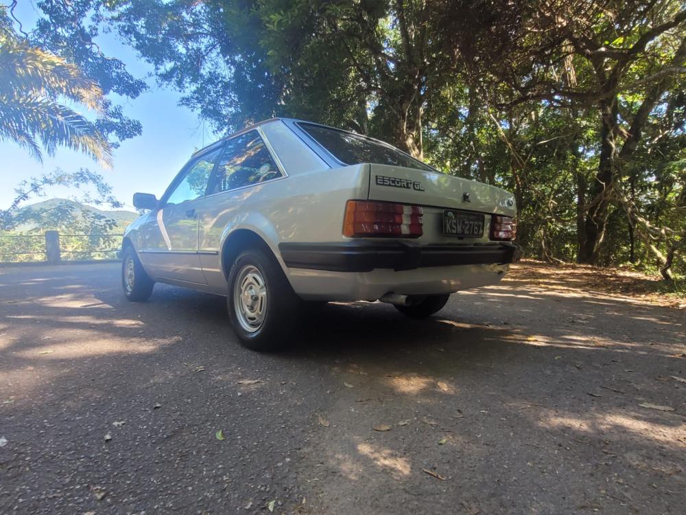 Escort - Foto #13 do anúncio à venda de Carro clássico