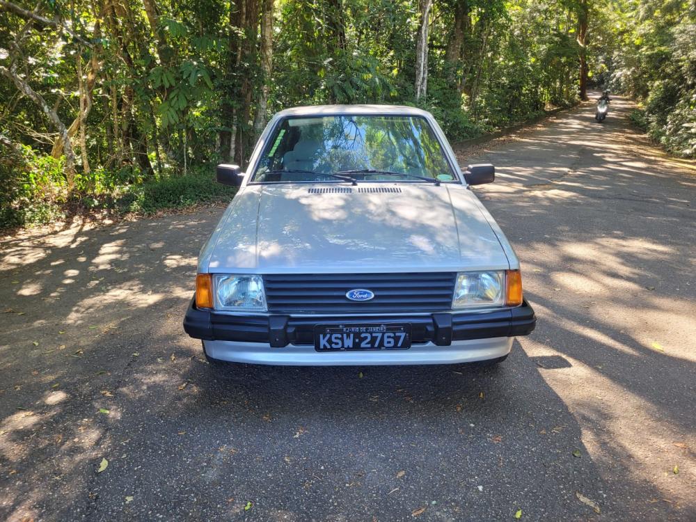 Escort - Foto #20 do anúncio à venda de Carro clássico