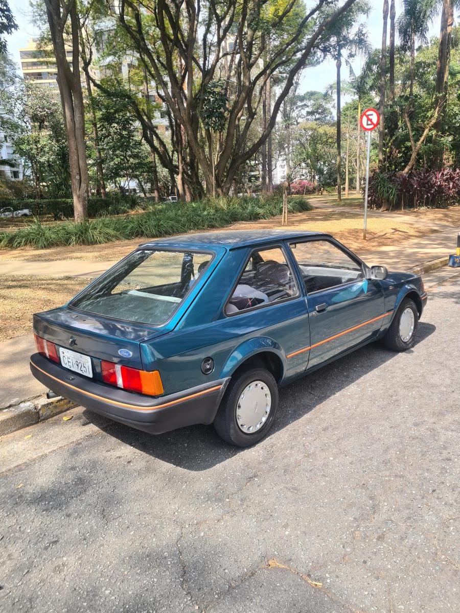 Escort - Foto #8 do anúncio à venda de Carro clássico