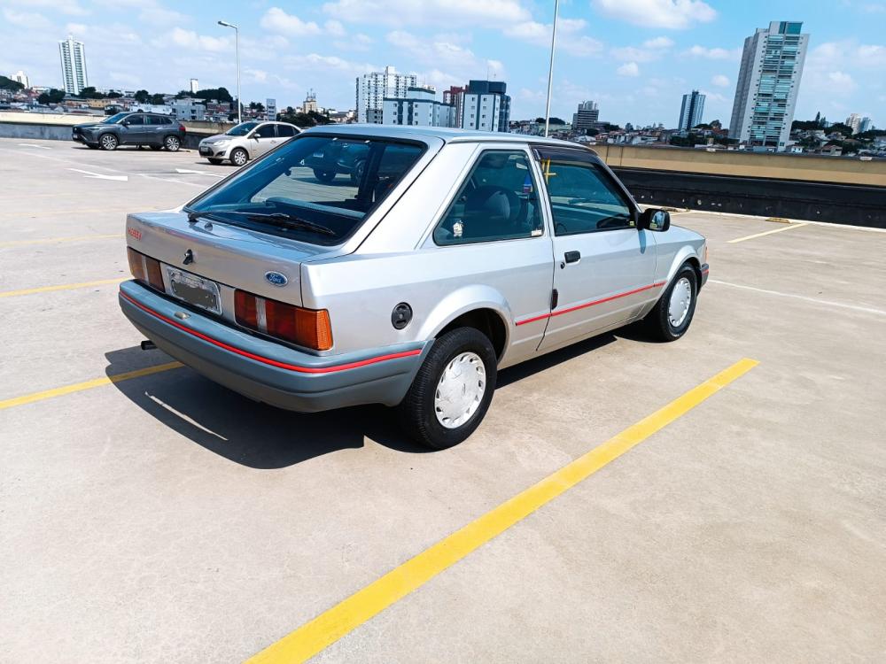 Escort - Foto #5 do anúncio à venda de Carro clássico
