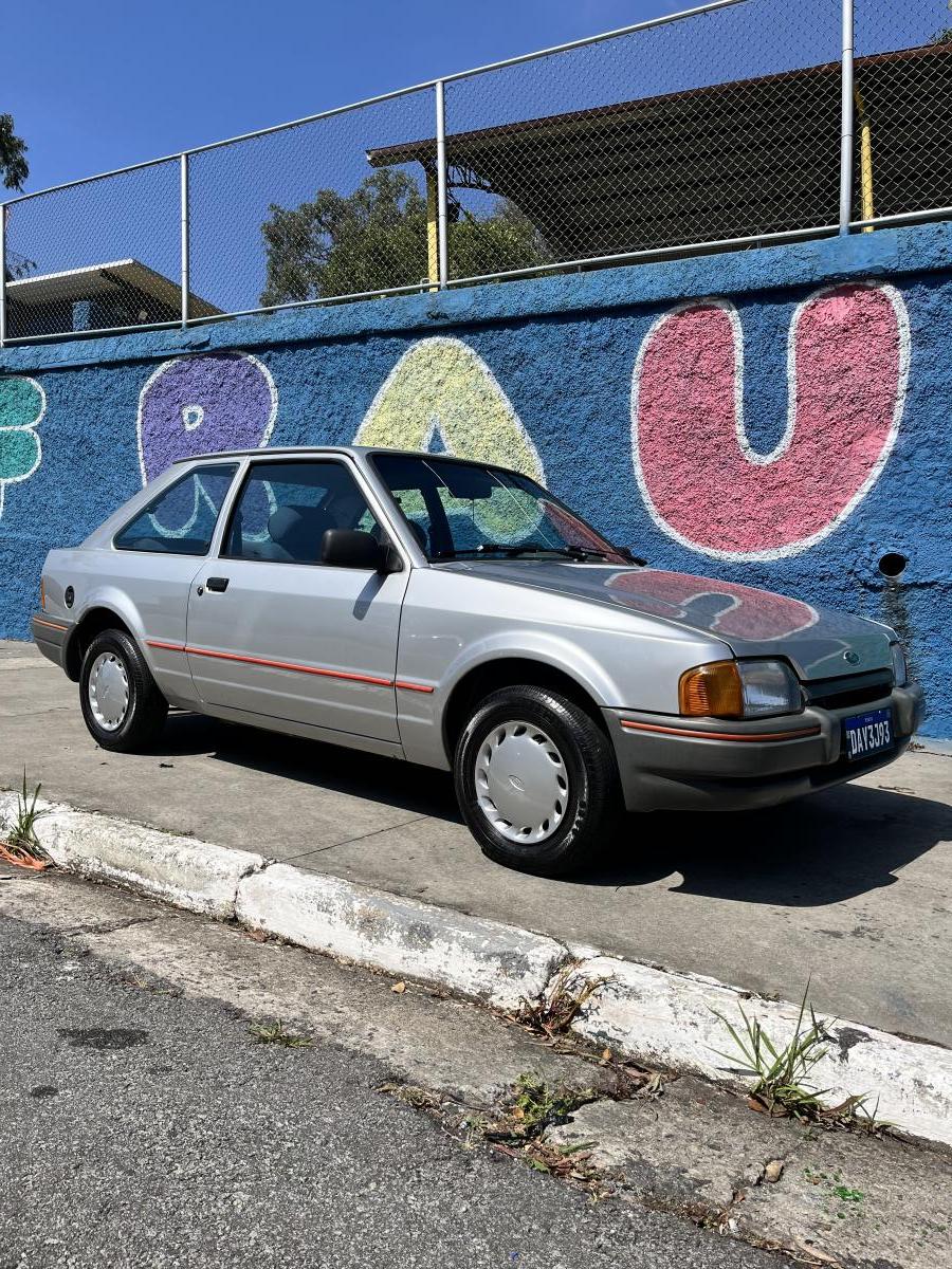 Escort - Foto #9 do anúncio à venda de Carro clássico