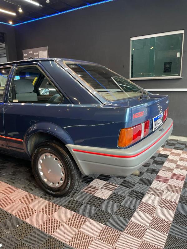 Escort - Foto #11 do anúncio à venda de Carro clássico