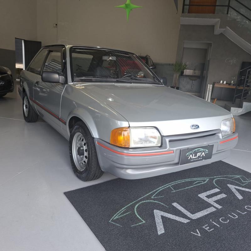Escort - Foto #7 do anúncio à venda de Carro clássico